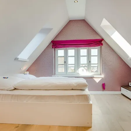 Oceanhouse Strandgut App 2 *